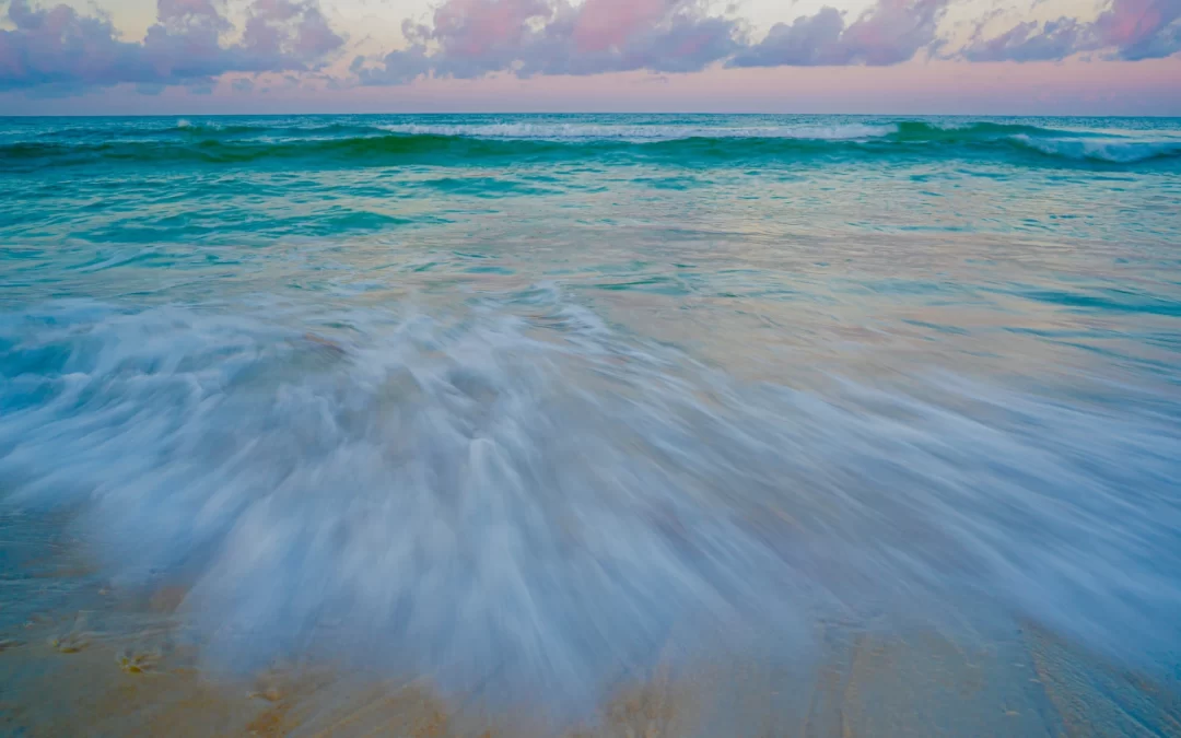 Luxury Market Trends: Why Florida’s Emerald Coast Is a Hotspot in 2025
